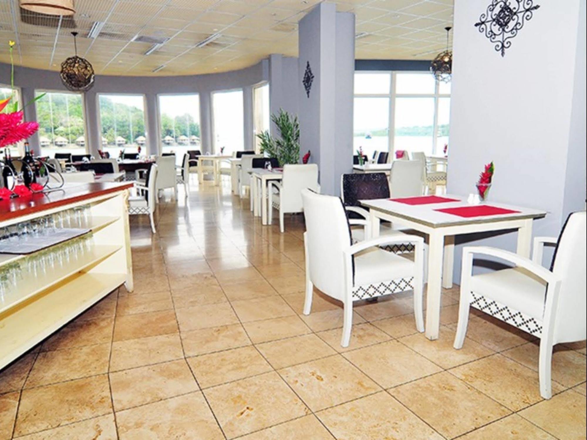 Grand Hotel & Casino Port Vila Bagian luar foto